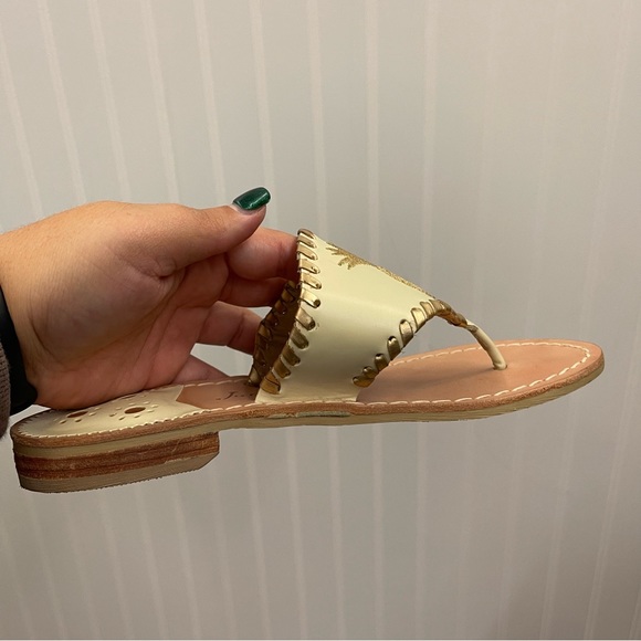Jack Rogers Pineapple Sandal in Bone and Gold Sz 6 - Picture 8 of 11